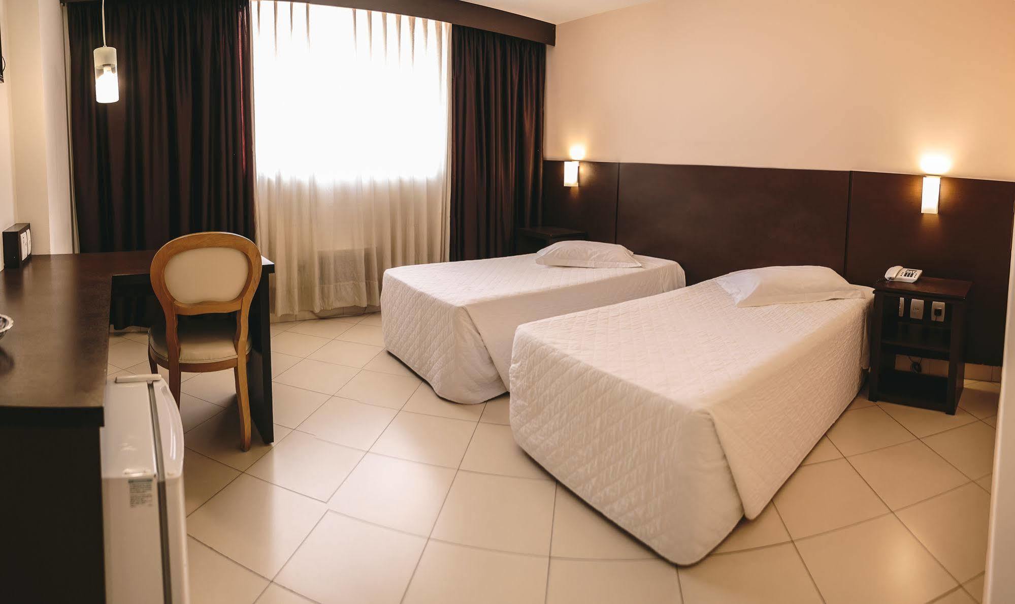 Hotel Dunamys Куритиба Екстериор снимка